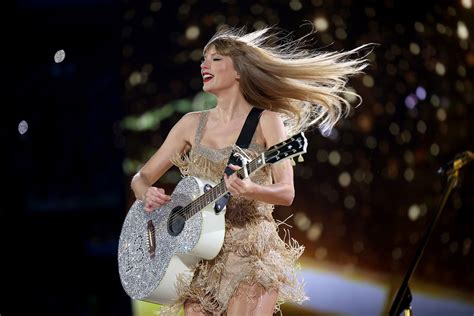 Taylor Swift S Eras Tour Setlist Every Song You Can Expect Glamour Uk