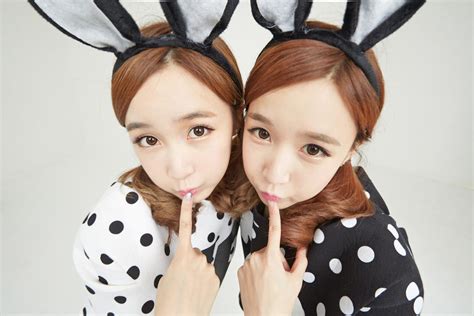 Strawberry Milk Crayon Pop S Choa And Way Reveal Debut Date And Album Tracklist Soompi