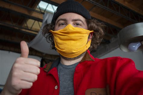 Really, this mask is more about protecting others than protecting yourself. How To Make a Face Mask Out of a T-Shirt - DIY PPE