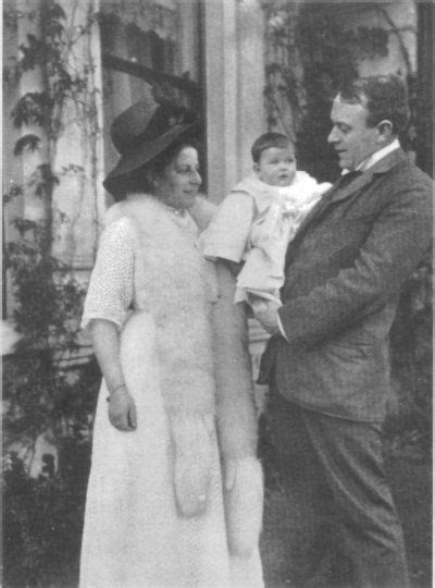 Thomas Andrews With His Wife Helen Historia
