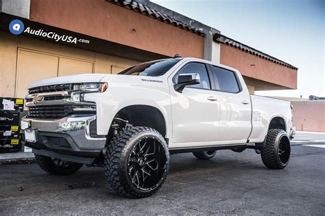 2020 Chevy Silverado On 24 Inch Rims More 2021 Chevy Silverado 1500 22