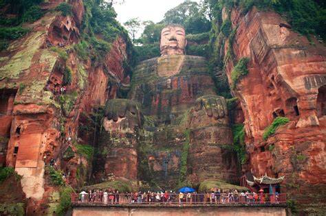 The Amazing World The Leshan Giant Buddha Shizhong China