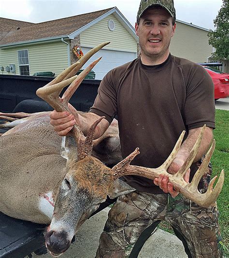 Huntstand Helps Ambush Indiana Booner Big Buck Alert Huntstand