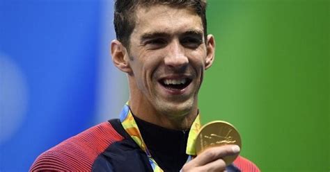 rio olympics 2016 michael phelps helps us to freestyle relay win gets 19th olympic gold medal