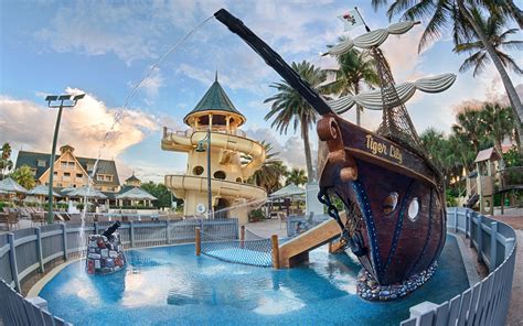 View Beachfront Resorts In Florida Background Blaus