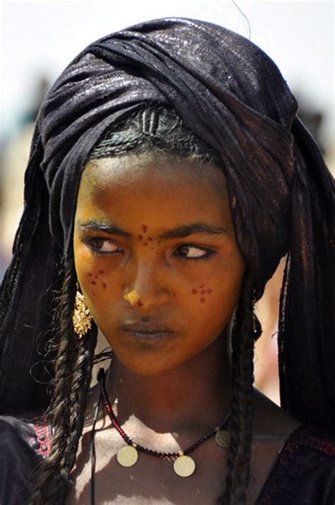 Africa Tuareg Woman Aïr Festival Of 2010 Niger ©daniele L