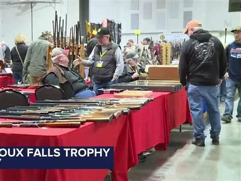dakota territory trophy gun show starts today