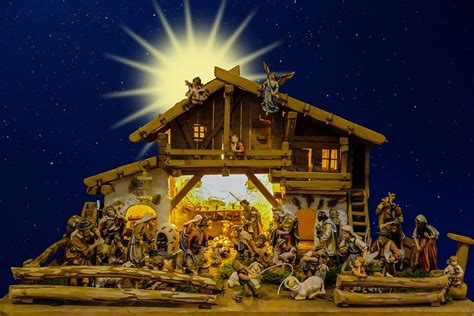 Hd Wallpaper Nativity Set Figurine Christmas Nativity Scene Crib