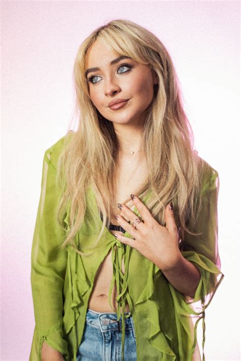 Photos Go Inside Sabrina Carpenter S First Night In M - vrogue.co