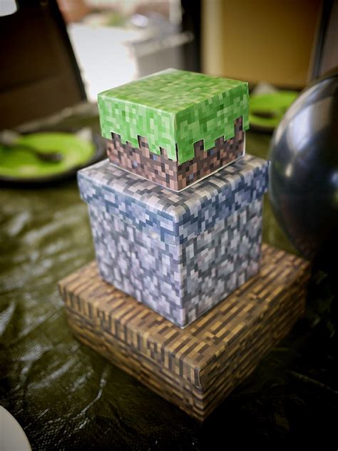 Maybe you would like to learn more about one of these? DIY Minecraft boxes #minecraft | Minecraft party ...