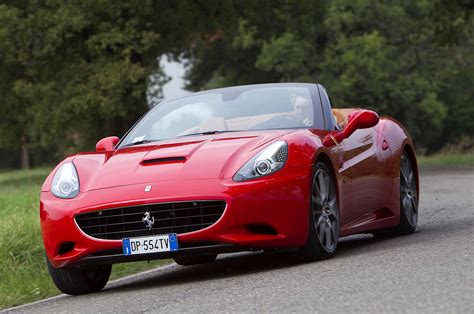 Equipment includes 18″ alloy wheels, bordeaux carpets and floor mats, automatic climate control, a factory stereo, and power windows, mirrors, and locks. Ferrari California 2010 review | Autocar