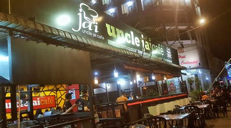 Rangkaian kedai di pekan kuah dan lapangn terbang antarabangsa langkawi menawarkan tempat makan menarik di langkawi. OUR WONDERFUL SIMPLE LIFE: Makan Malam Sedap di Uncle Jai ...