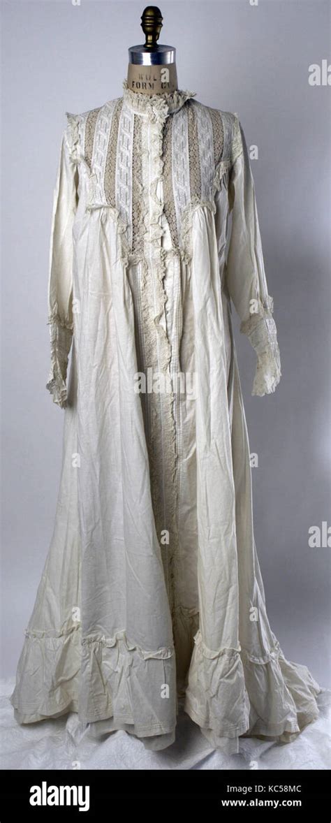 Nightgown 1870s American Cotton Stock Photo Alamy