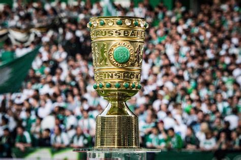 Wird die auslosung live im fernsehen übertragen? Liveticker: Werder Bremen gegen FC Bayern München live - DFB-Pokal-Halbfinale - Saison 2018/2019 ...