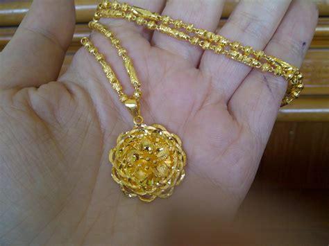 24k Gold Necklace And 24k Gold Flower Pendant 24k Gold Necklace Gold