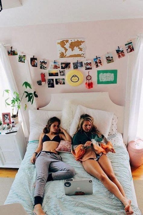 pin by camryn on bff pretty dorm room cool dorm rooms cute dorm rooms