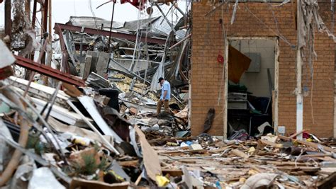 Principal Recounts Tornado Hitting Oklahoma School