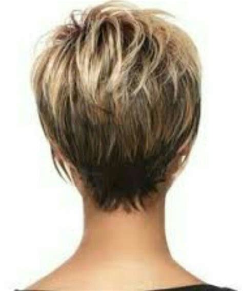 Mar 09, 2021 · the parting on the side makes the whole look more interesting but still subtle and great for everyday use. Robin Wright hair back view | Short hair styles, Short ...