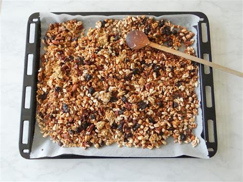 Granola Met Vlierbloesemsiroop En Kersen 1 Copy Culinea Nl