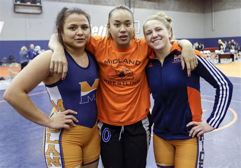 Small School In Nebraska Big On Female Wrestlers From