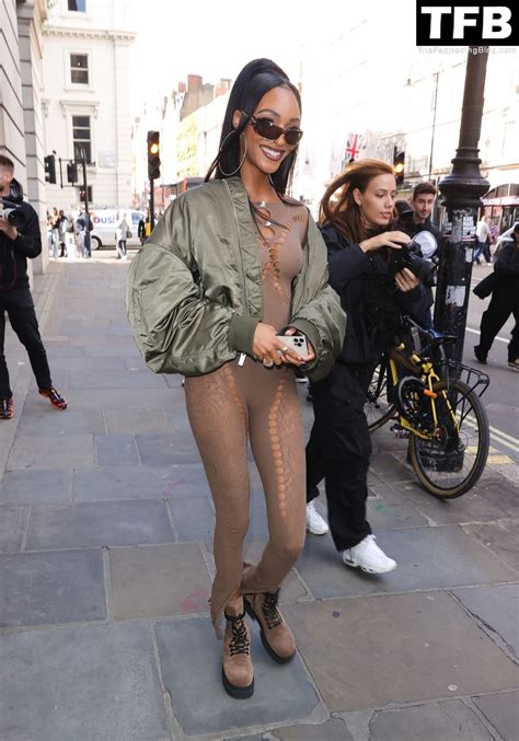 Jourdan Dunn Flashes Her Nude Tits Wearing A See Through Jumpsuit At Poster Girl Fashion Show