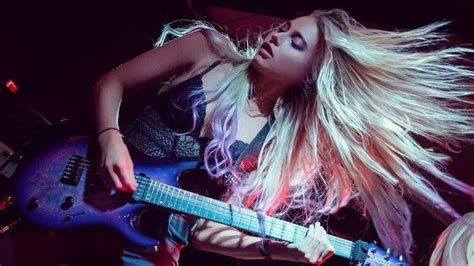 Mgk Guitarist Sophie Lloyd Announces Solo Album Releases Lead Single