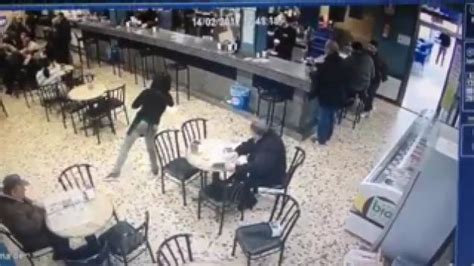 Lazy Waitress Epic Stunt Caught On Cctv Wow Video Ebaum S World