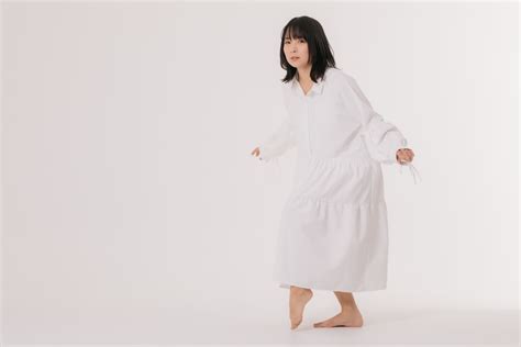 無料画像 女性 白 衣類 ローブ nightwear ドレス アウターウェア スリーブ フォーマルウェア ネック 統一 コスチューム ナイトガウン