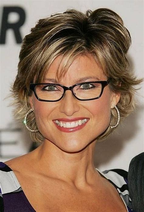 20 Best Hairstyles For Women With Glasses Hairstyles And Haircuts