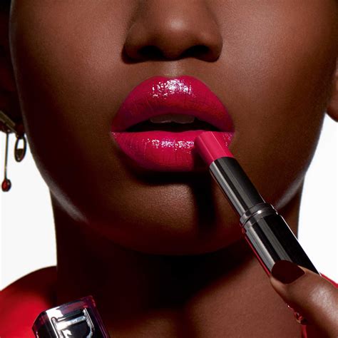 The Best Moisturizing Lipsticks To Fight Dry Chapped Lips Slice