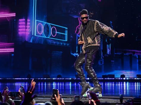 Las Vegas Residency Is Best Of Usher Dance Voice Spectacle