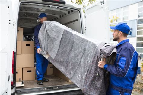 The 9 Reasons To Choose A Professional Moving Company In The Uk