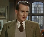 Denholm Elliott Biography - Facts, Childhood, Family Life & Achievements