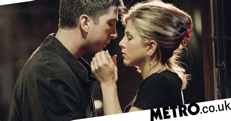 Friends Ross And Rachel Kiss Reaction - Friends: Ross and Rachel's first kiss was 23 years ago today | Metro News