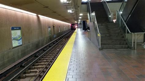 Mta Marylandmetro Subway Both Trains Arrivingcharles Center Youtube