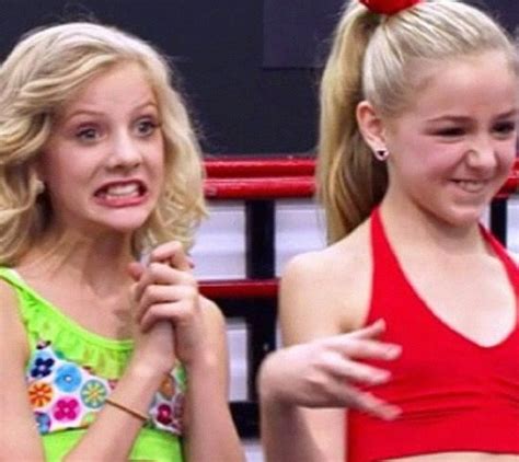 Paige And Chloes Silly Faces Dance Moms Chloe Dance Moms Dancers Dance Mums Dance Moms Girls
