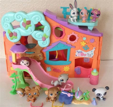 Puppy magically opens the toy box to reveal its favorite toy. Littlest Pet Shop Clubhouse Orange Tree House Panda Bunny ...