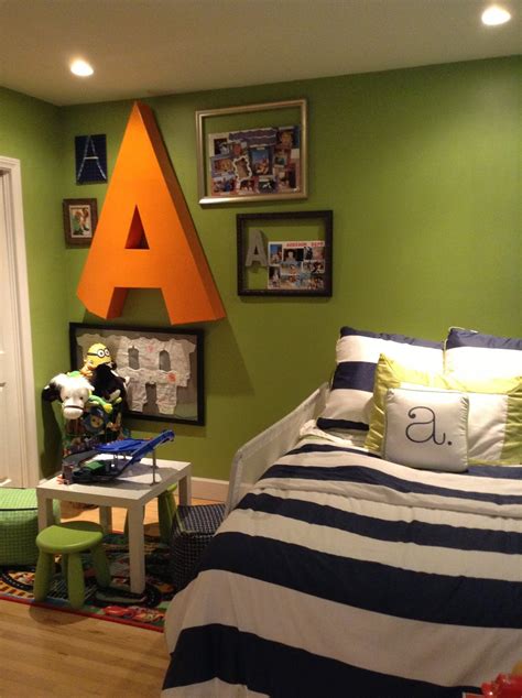 Look through teen boys bedroom pictures in different colors and styles and when you find some teen boys bedroom that inspires you, save it to an ideabook or contact the pro who made them. Crafty Mama: Big Boy Bedroom