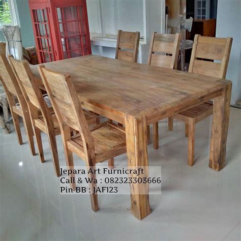 Hanya dengan menumpuk dua set kayu. Meja Kayu Pallet - Pagar Rumah