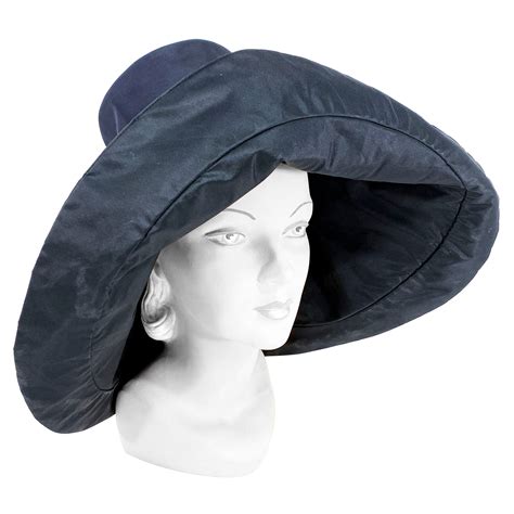 60s Mod Black Ruched Bucket Hat For Sale at 1stDibs