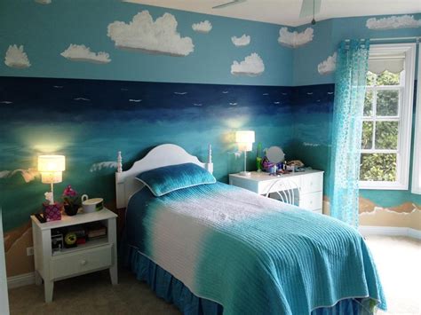 Room by pottery barn shop this room: Beach-Themed Bedroom Ideas Your Teenager Will Love ...