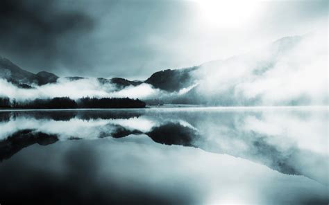 Lake Mist Background Wallpaper 2560x1600 30677