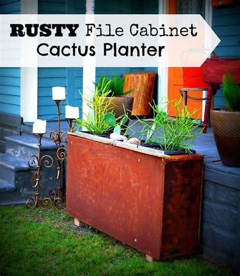 15 Appealing Rust Patina Planter Ideas Diy Rusty Metal Planters