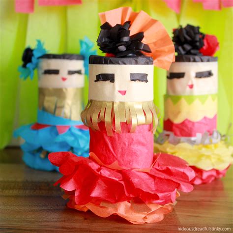 This Mini Piñata Tutorial Shows You How To Make Colorful Dancing Girls
