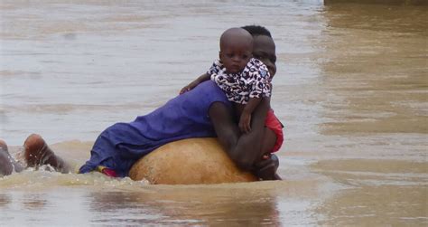 Unrelenting Floods In Nigeria 14 Million Homeless And 500 Dead