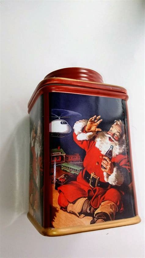 2002 Coca Cola Ceramic Santa Claus Canister Cookie Jar