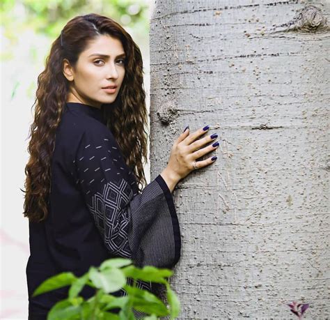 10 Most Gorgeous Photo Shoots Of Ayeza Khan Reviewitpk Bridal