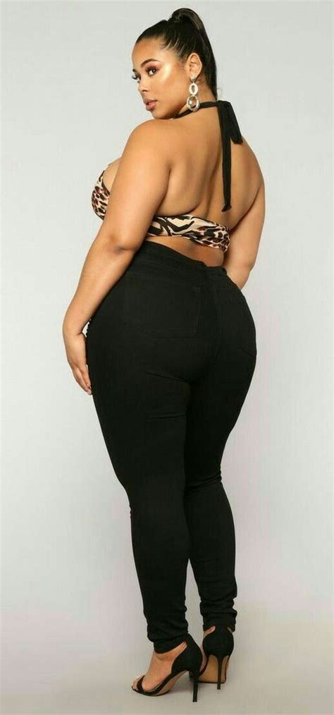 Pin On Curvy Women Fashion