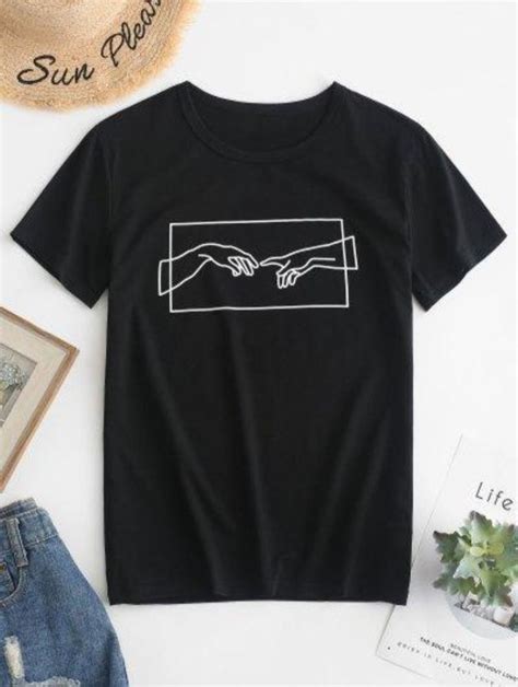 T Shirt Graphique Main Minimalist Design Very Stylish For Lovers