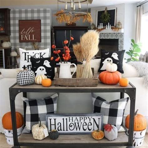 34 Stunning Halloween Living Room Decor Ideas Looks Scary Magzhouse